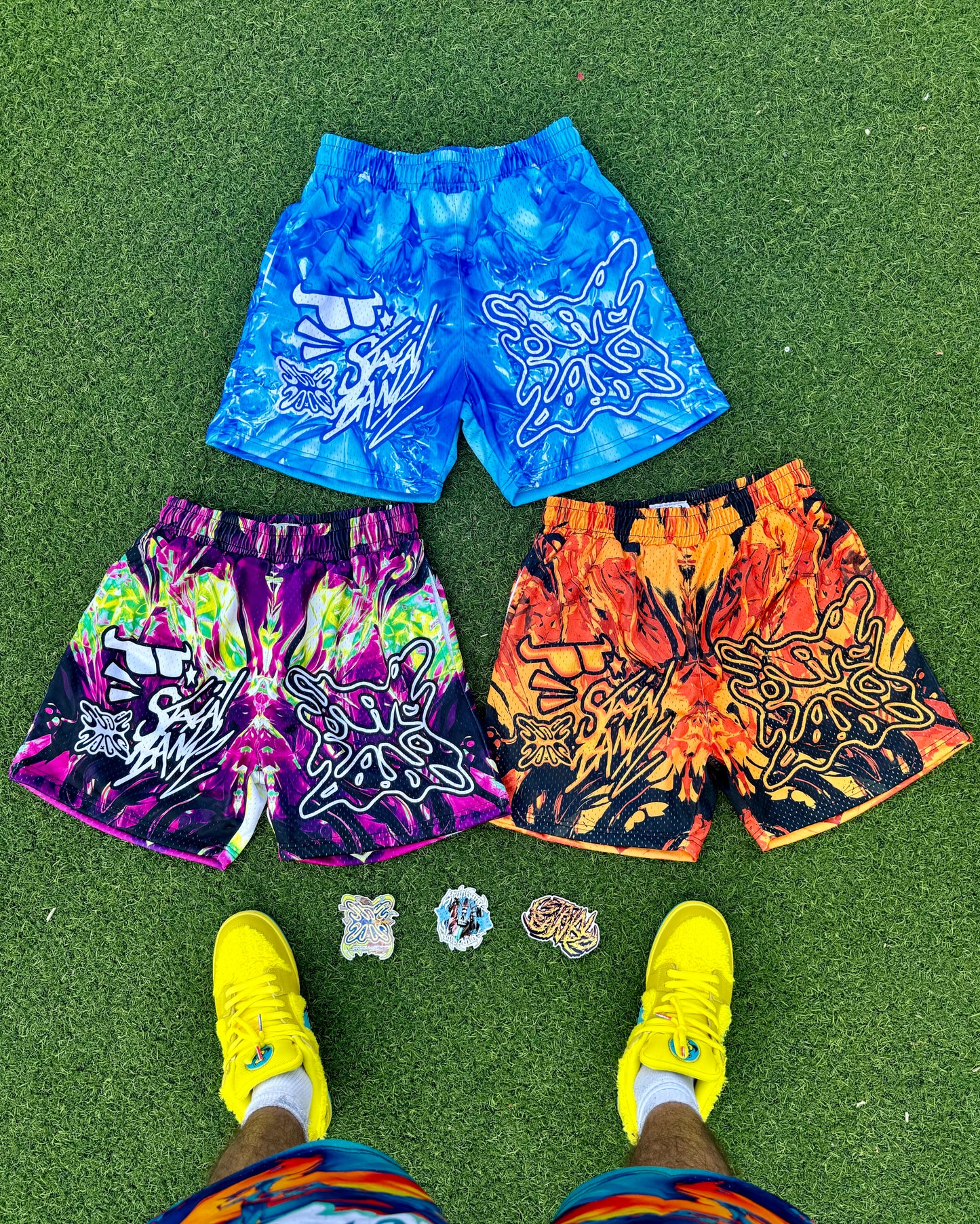 SB GRAFFITI SHORTS