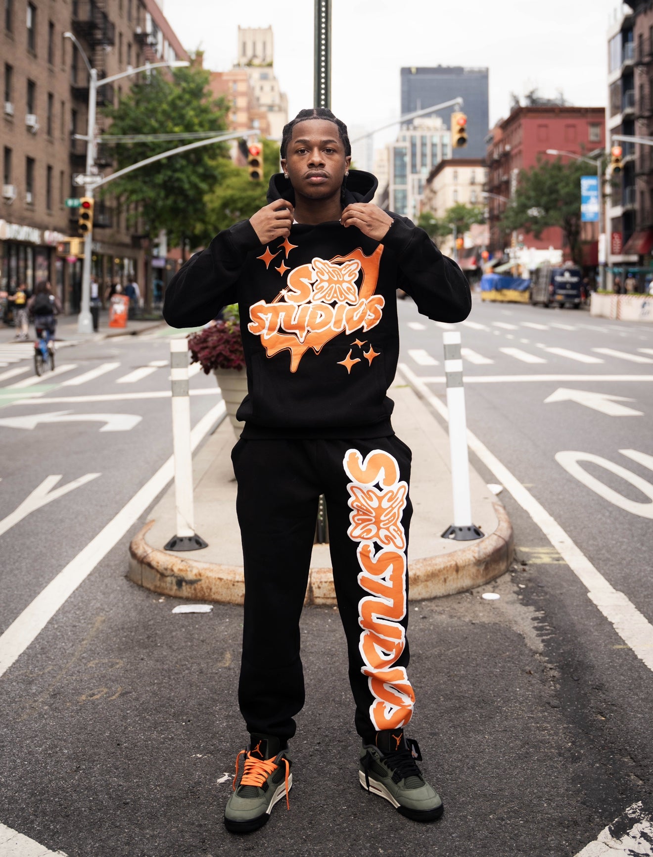 SB HOODIE