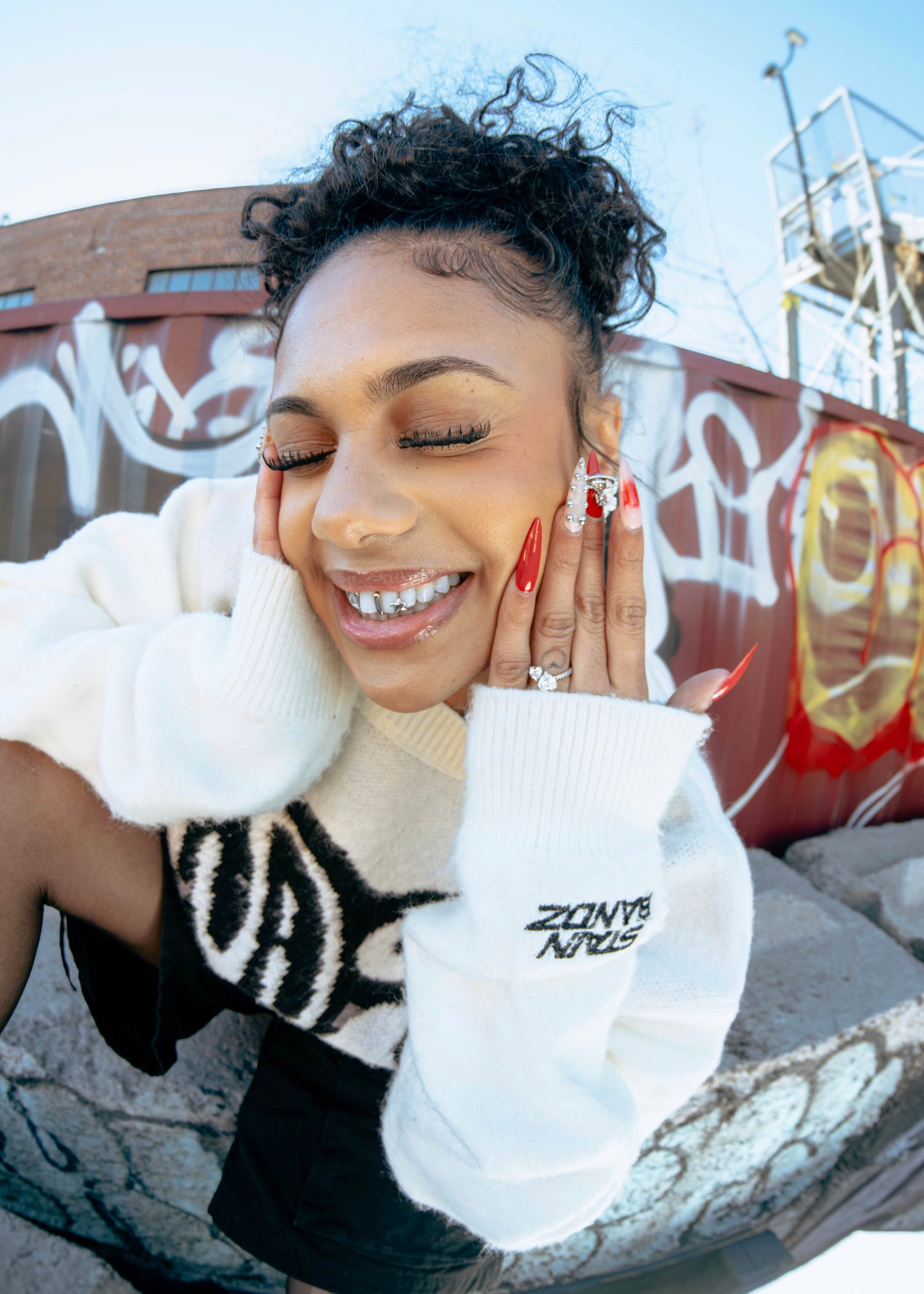 SB MOHAIR SWEATER