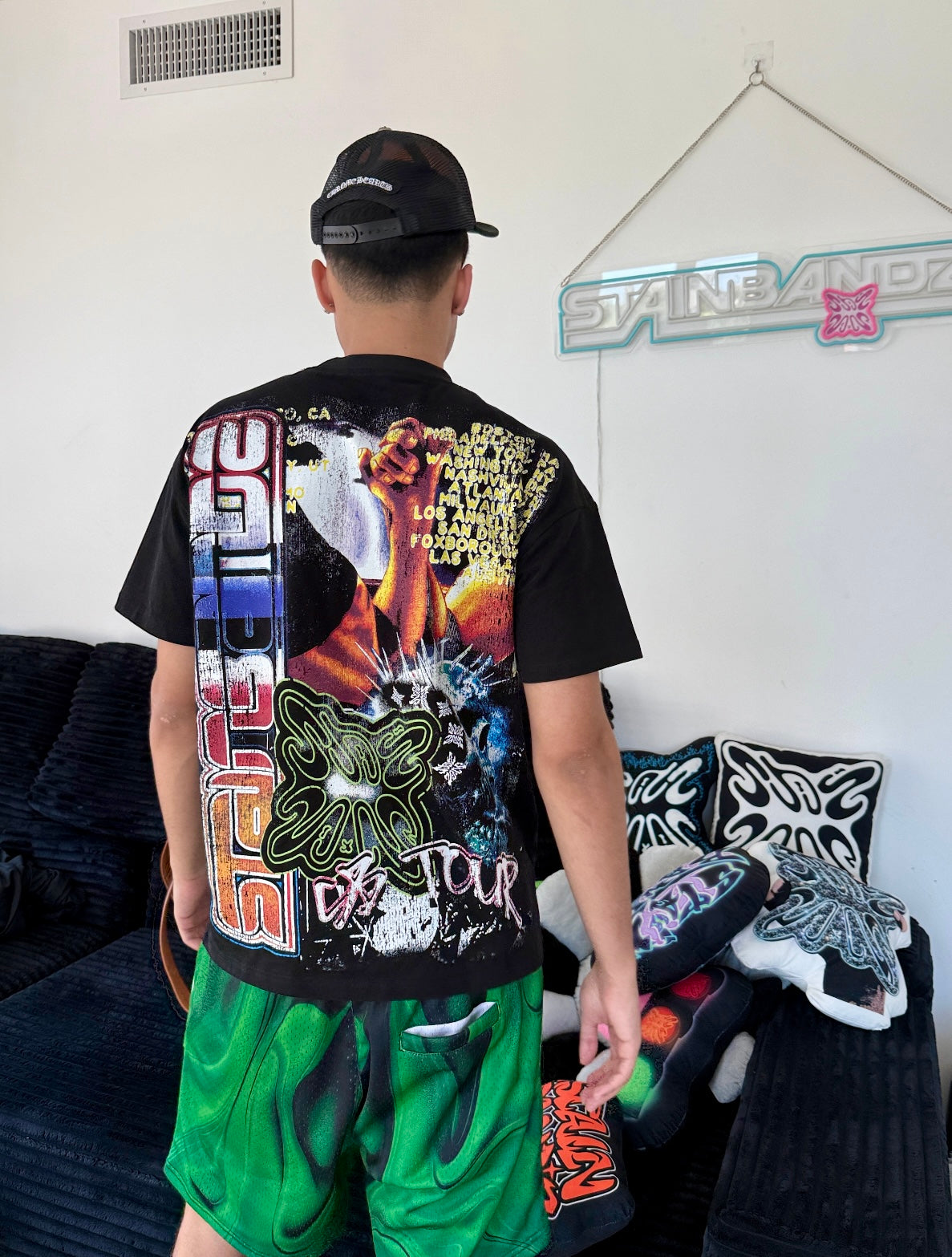 SB WORLD SHIRT