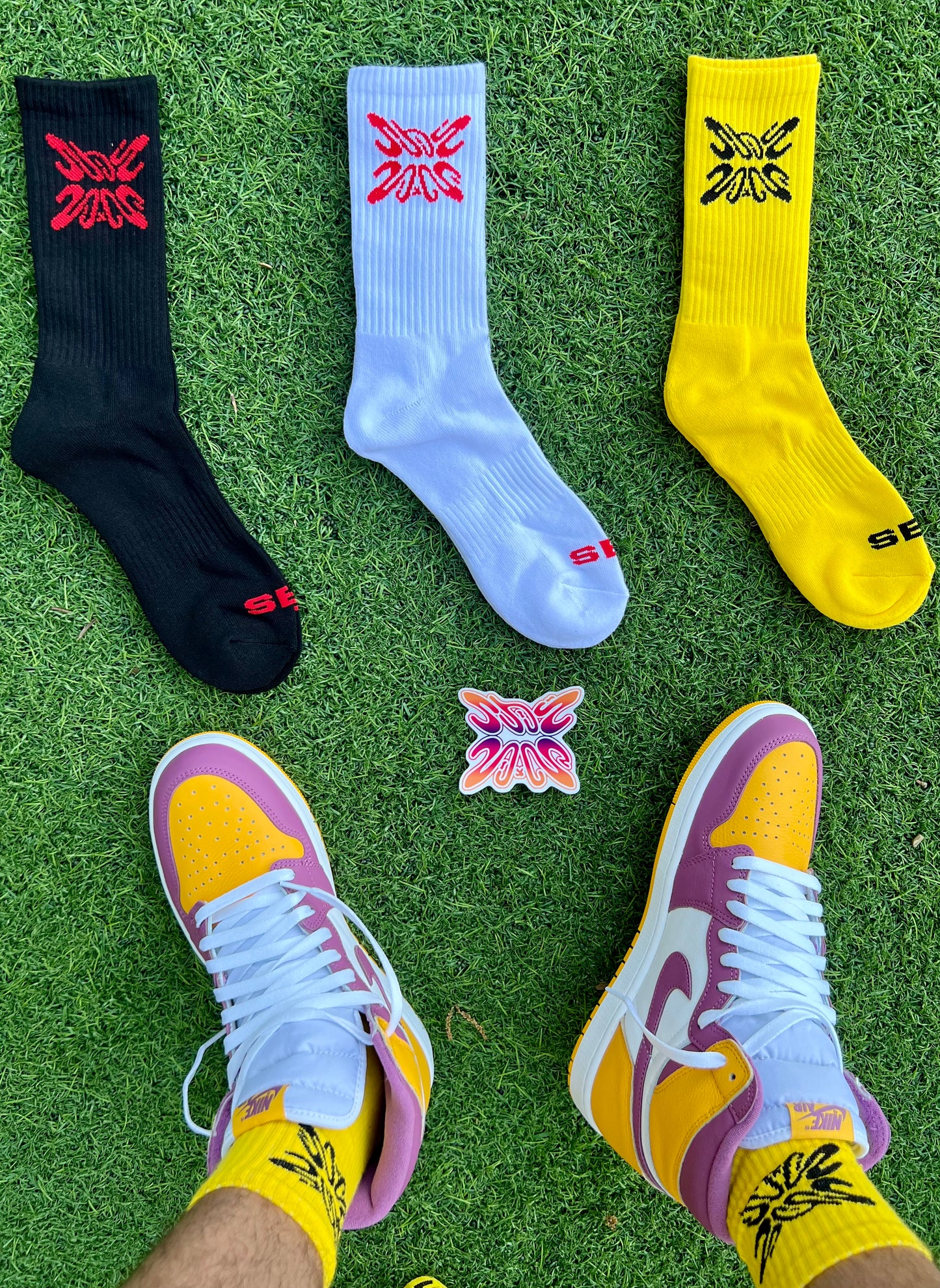 SB CREW SOCKS (3 PACK)
