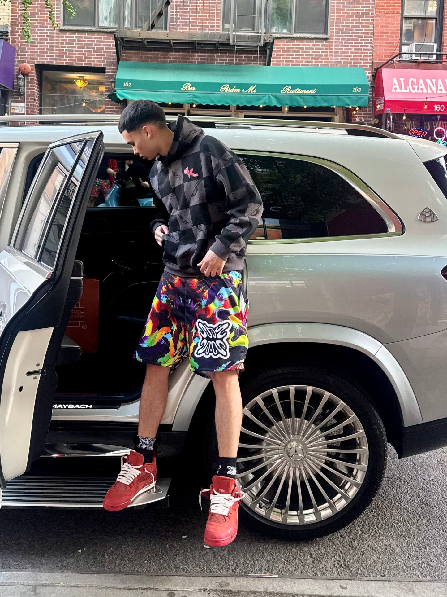 SB MULTICOLOR SHORTS V4