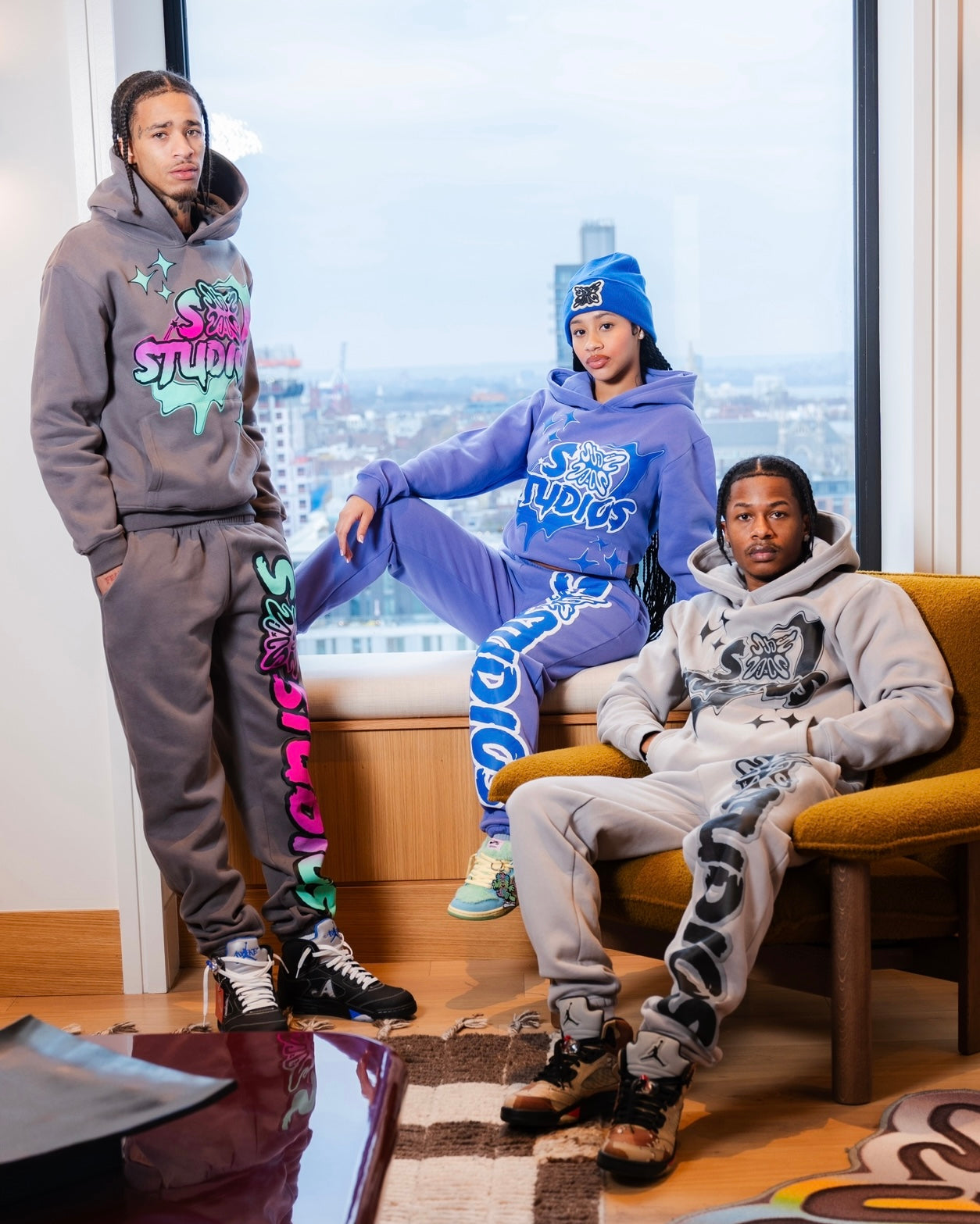 sbstudios パーカー SB HOODIE – STAINBANDZSTUDIOS