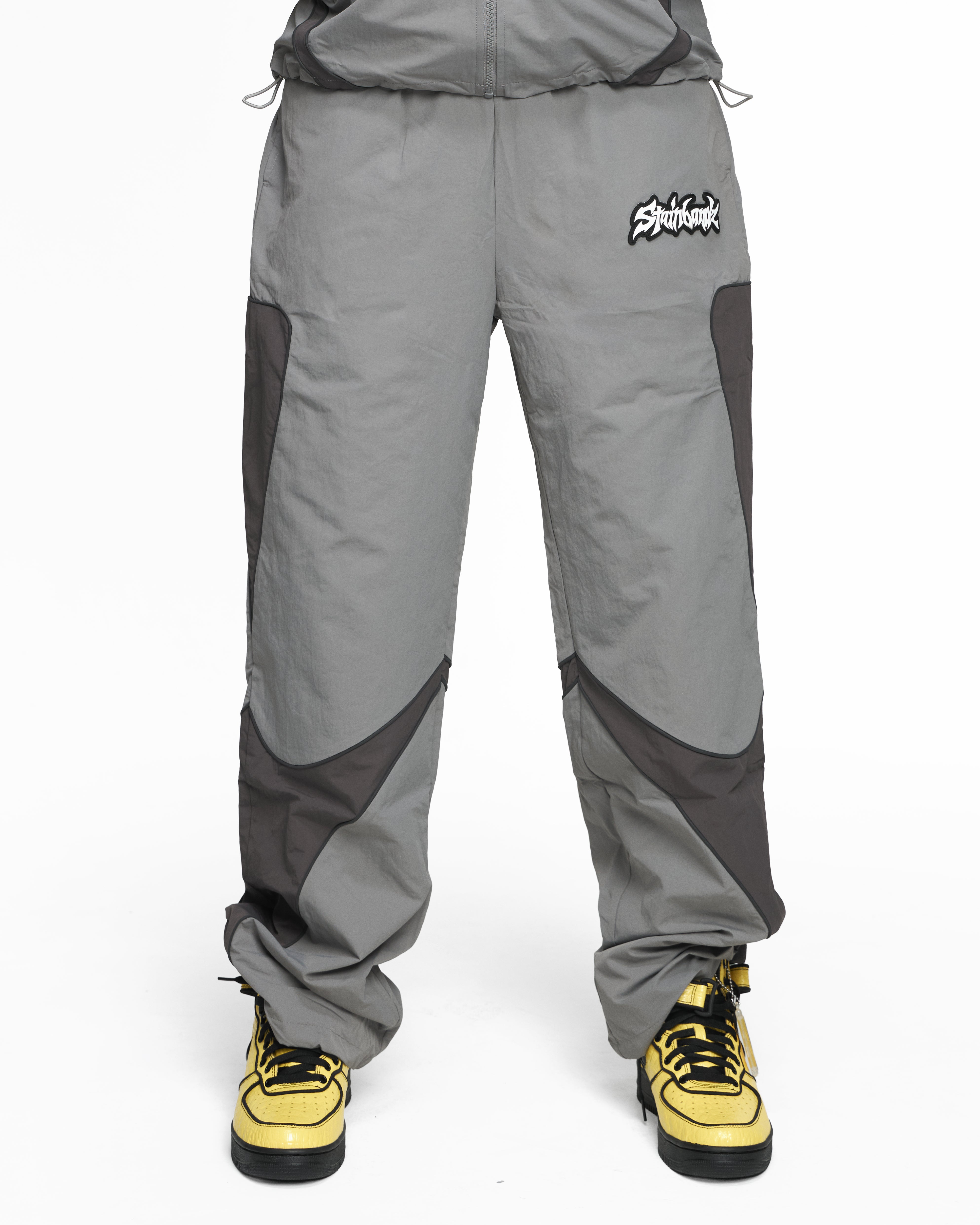 STAINBANDZ TRACKSUIT PANTS (GREY) – STAINBANDZSTUDIOS