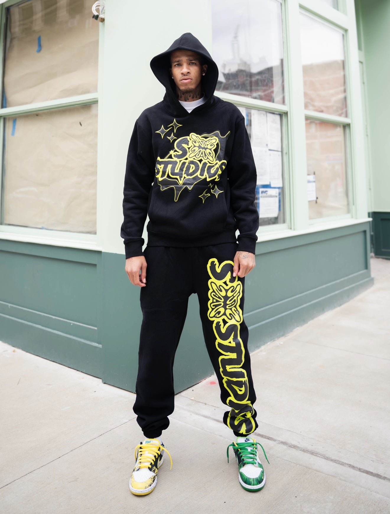 SB HOODIE – STAINBANDZSTUDIOS