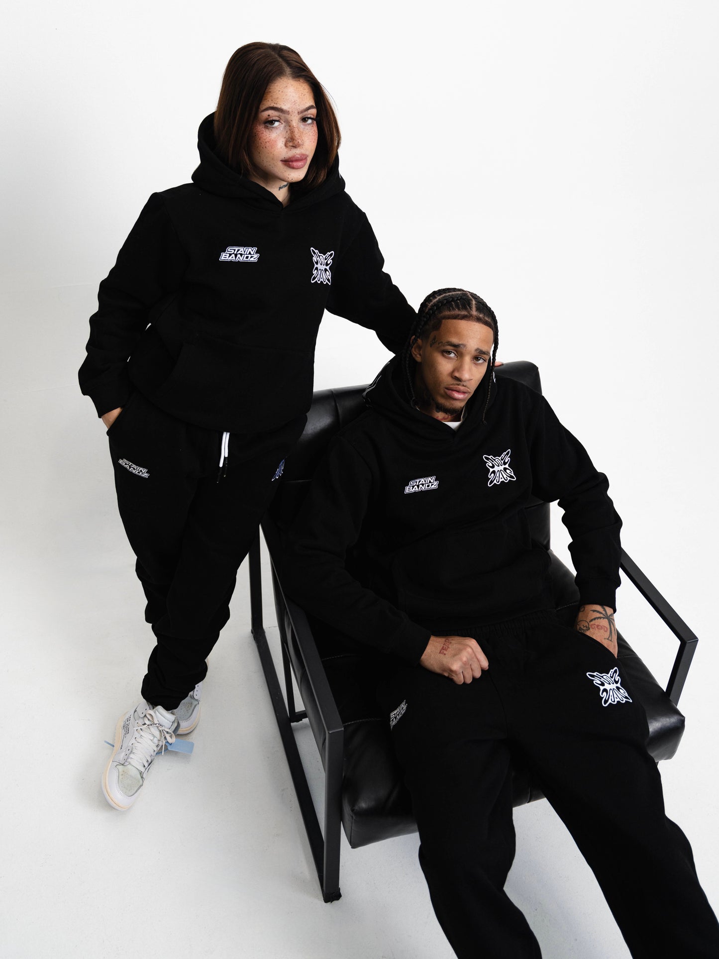 STAINBANDZ PLUS HOODIE (BLACK)