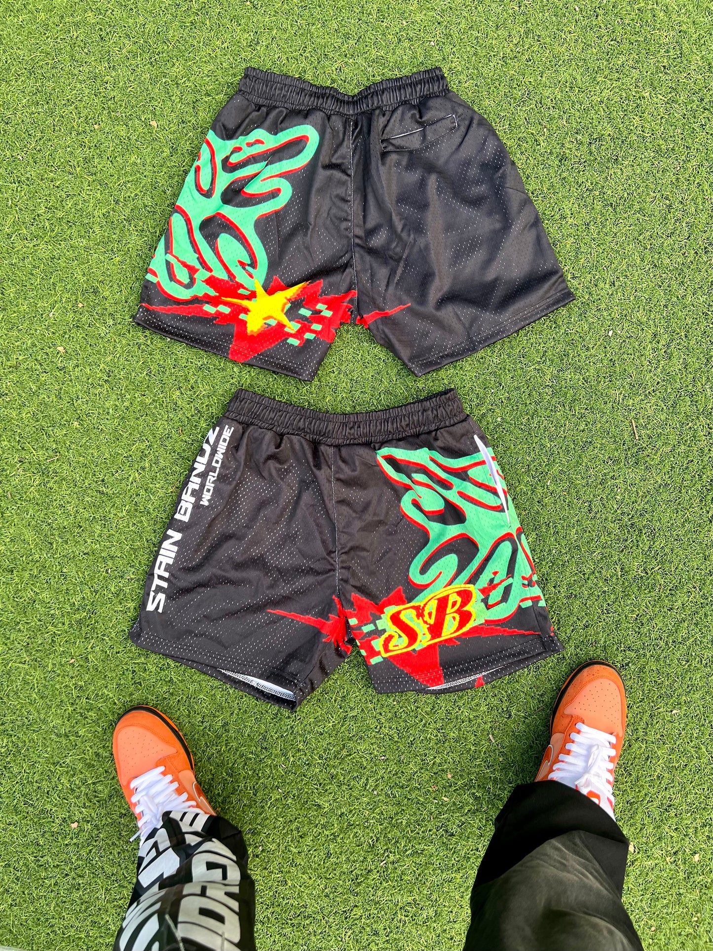 SB WORLDWIDE SHORTS